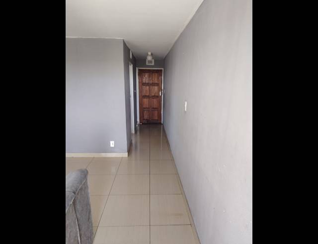 2 BEDROOM APARTMENT FOR SALE IN PINETOWN CENTRAL